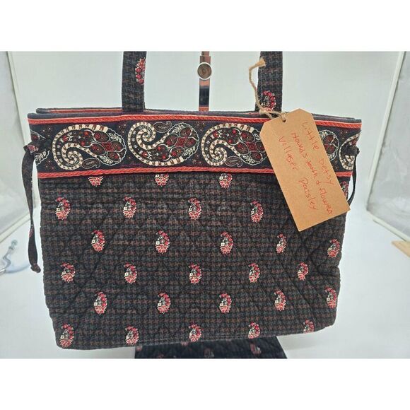 Vera Bradley Quilted Tote Bag and wallet Black Red Paisley Pattern 15" X 10" - Picture 2 of 6